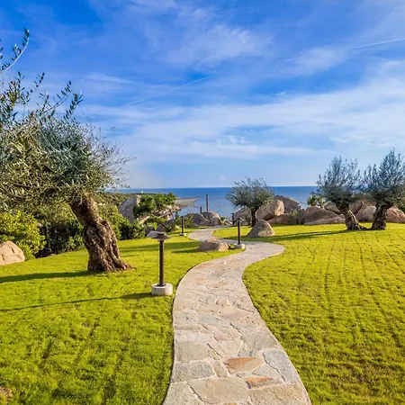 Du Couvent Version Maquis * Bonifacio (Corsica)