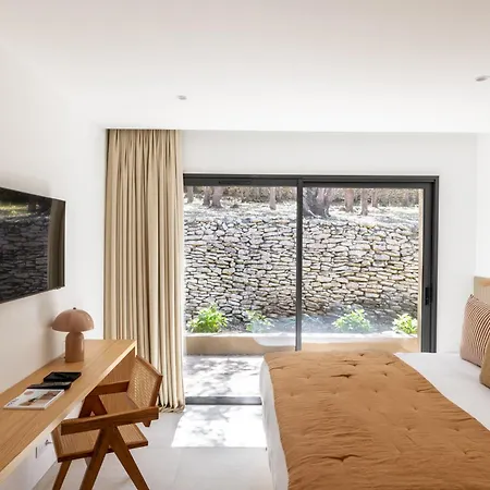 Domaine & Version Maquis بونيفَسْيو