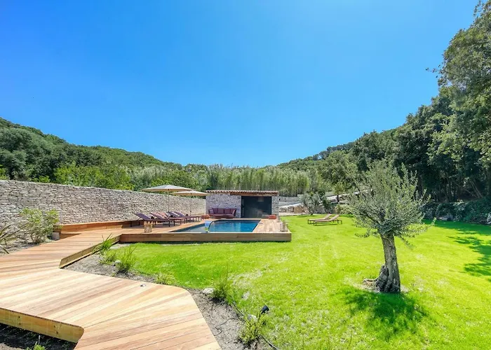 Domaine & Version Maquis