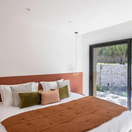 Vila Domaine & Version Maquis