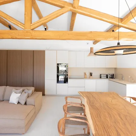Vila Domaine & Version Maquis