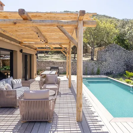 Domaine & Version Maquis Villa Bonifacio (Corsica)