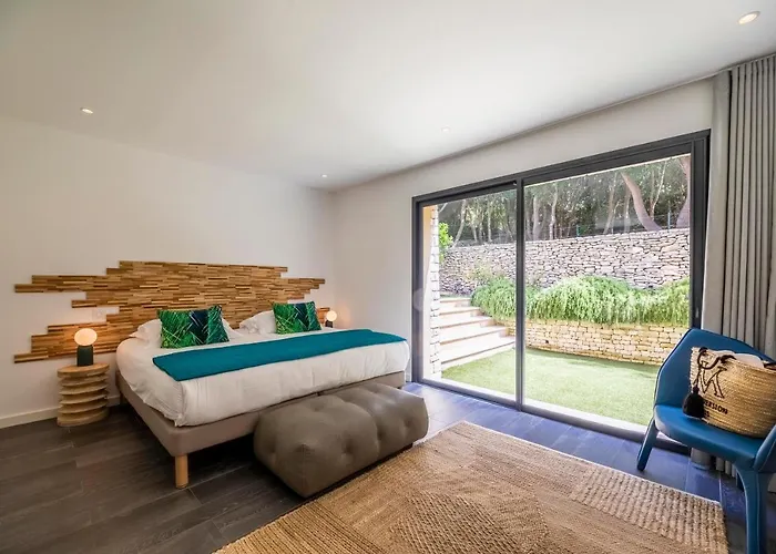 Domaine & Version Maquis * Bonifacio (Corsica)