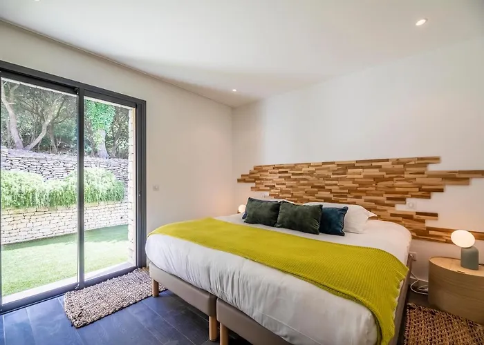 Domaine & Version Maquis Vila Bonifacio (Corsica)