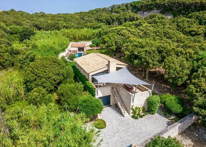 Vila Domaine & Version Maquis *