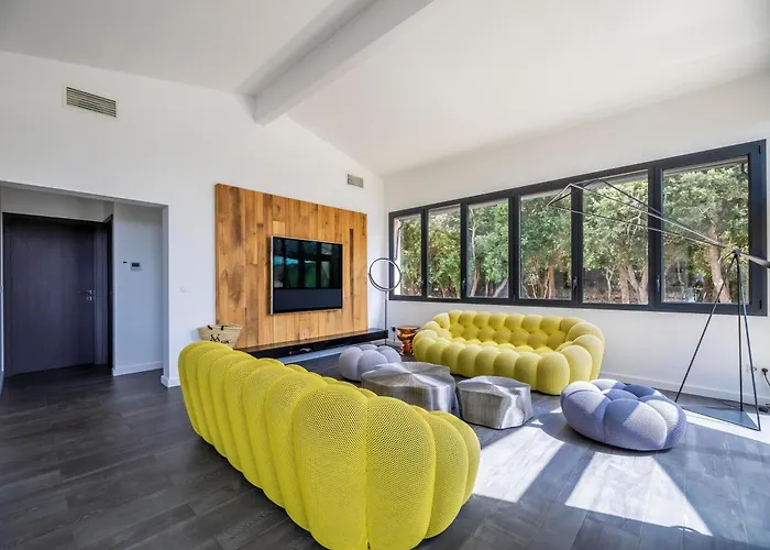 Vila Domaine & Version Maquis *