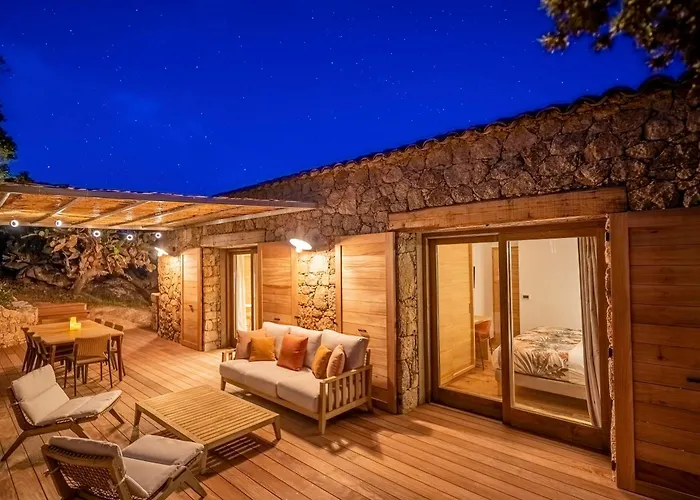 Vila Domaine & Version Maquis Bonifacio (Corsica)